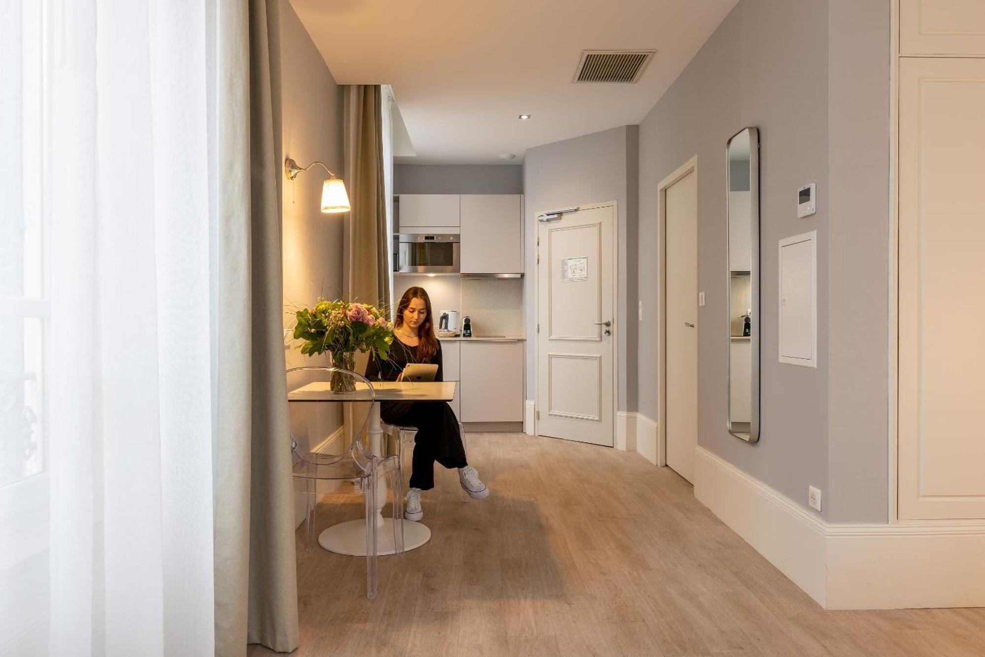 La Maison Blanche - Apparthotels De Charme Chic & Cosy A 350M Du Coeur De Ville De Limoges - Acces Autonome Bagian luar foto