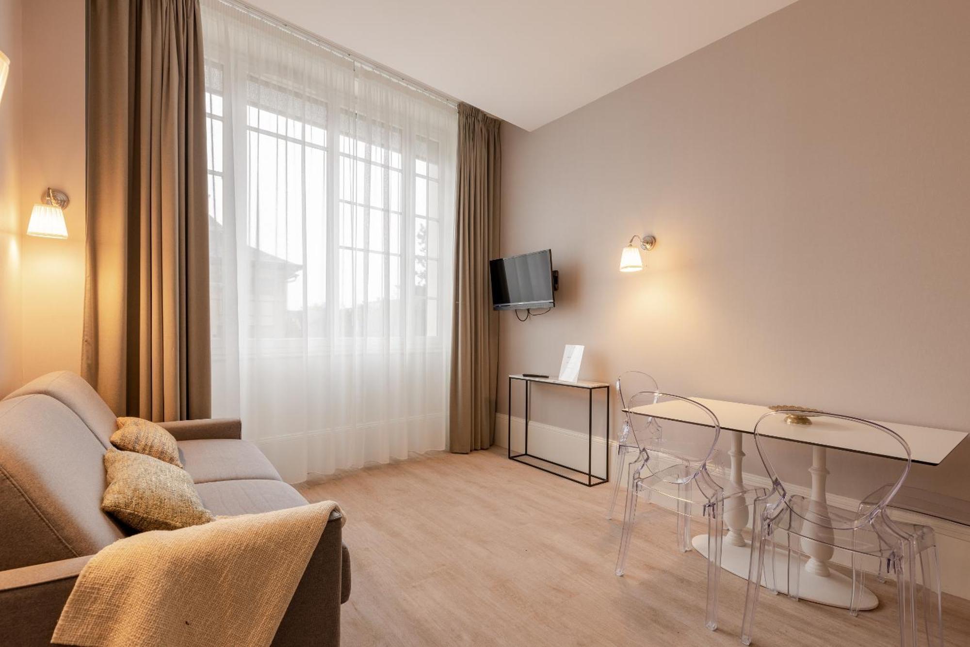 La Maison Blanche - Apparthotels De Charme Chic & Cosy A 350M Du Coeur De Ville De Limoges - Acces Autonome Ruang foto