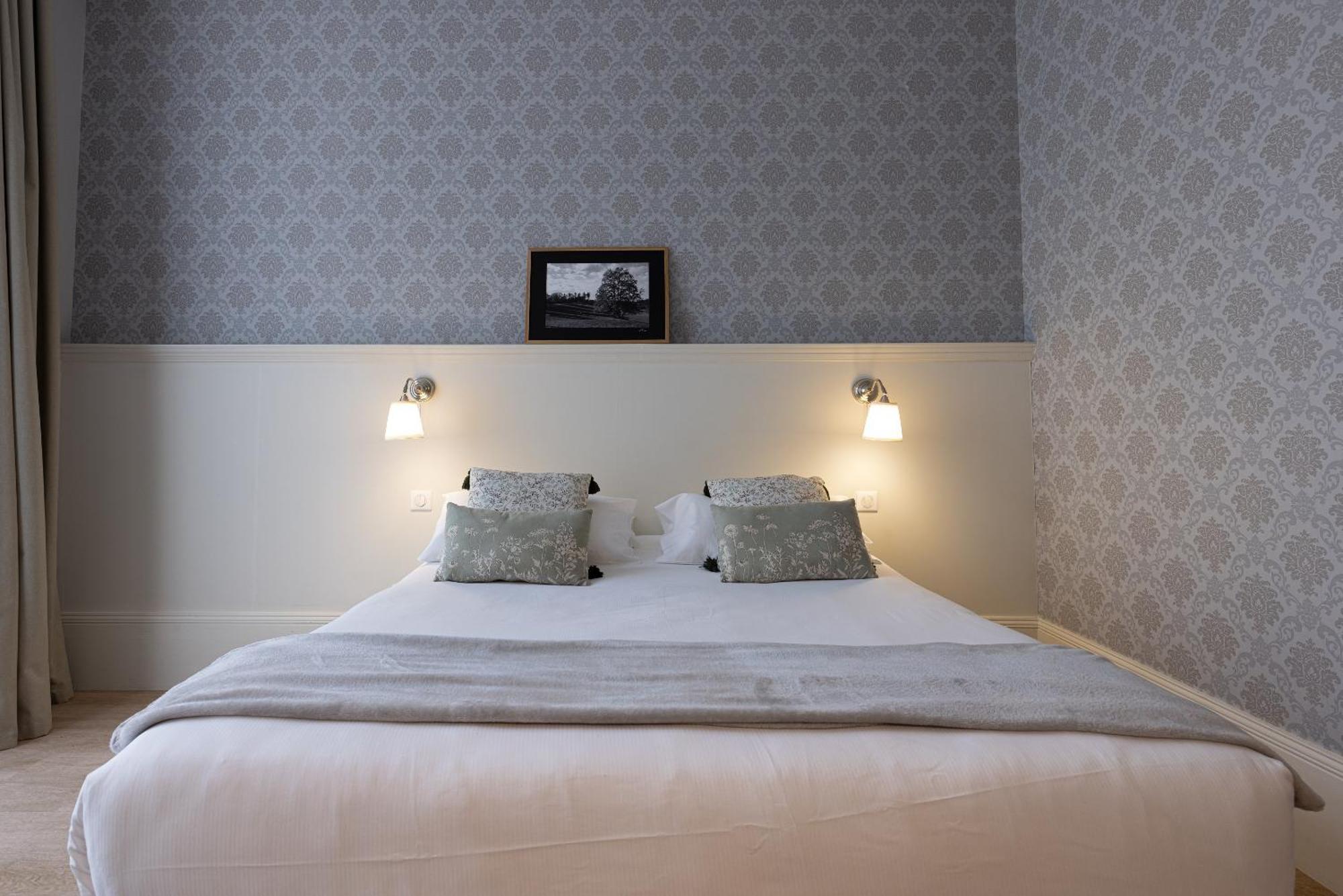 La Maison Blanche - Apparthotels De Charme Chic & Cosy A 350M Du Coeur De Ville De Limoges - Acces Autonome Bagian luar foto