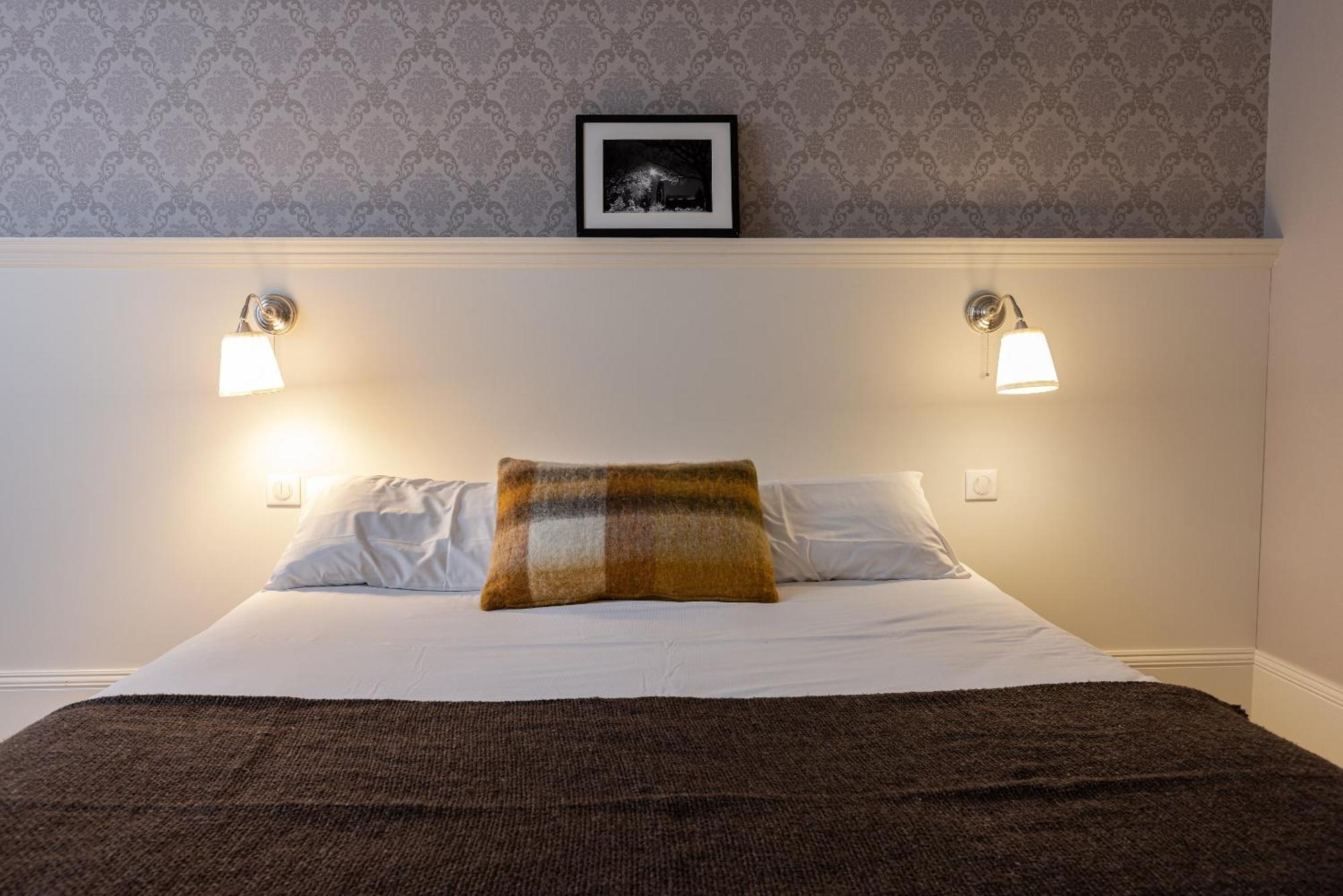 La Maison Blanche - Apparthotels De Charme Chic & Cosy A 350M Du Coeur De Ville De Limoges - Acces Autonome Ruang foto
